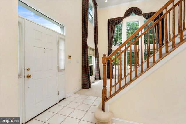 132 COBURN RD, Pennington, NJ 08534
