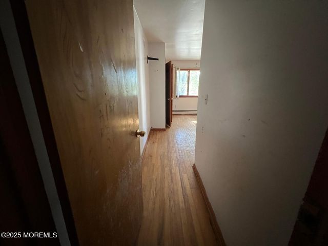 624 Jackson Avenue, Roselle, NJ 07203
