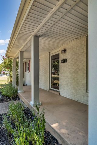 411 Walton Ferry Rd, Hendersonville, TN 37075