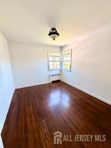 713 Roessner Drive, Union Twp, NJ 07083