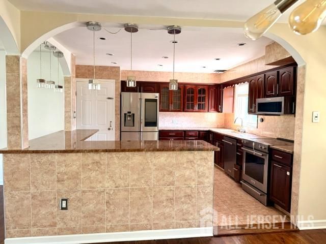 713 Roessner Drive, Union Twp, NJ 07083