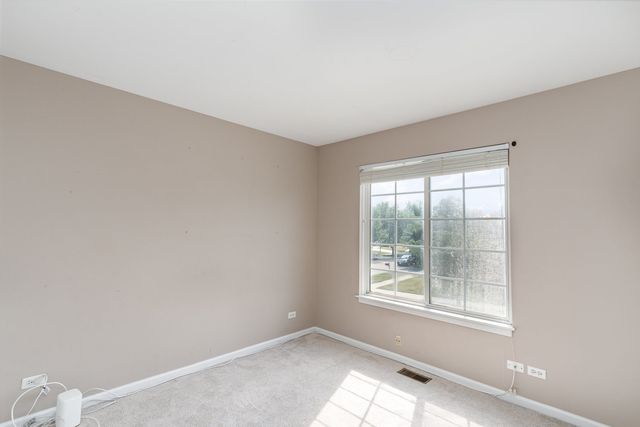2258 Halsted Lane, Aurora, IL 60503