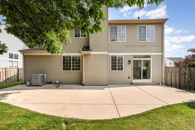 2258 Halsted Lane, Aurora, IL 60503
