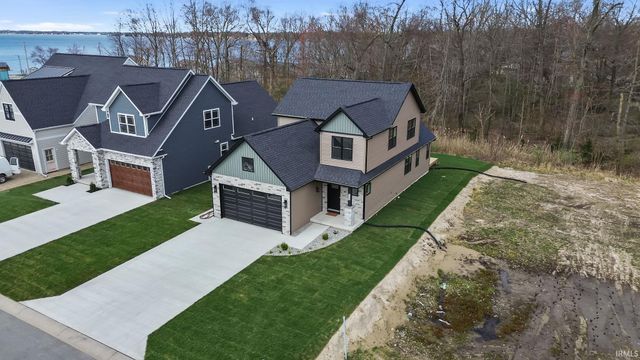 4205 S North Shore Drive, Knox, IN 46534