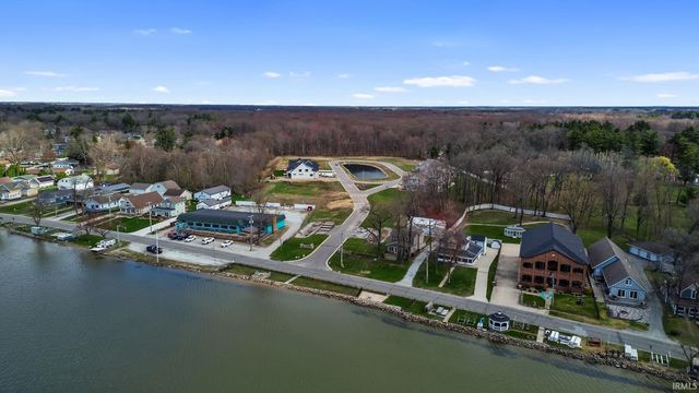 4205 S North Shore Drive, Knox, IN 46534