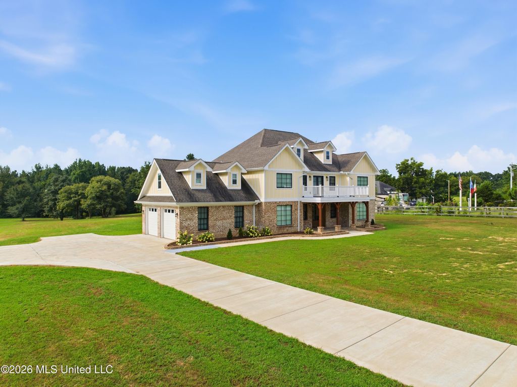 162 Plantation Way, Byhalia, MS 38611 — exterior