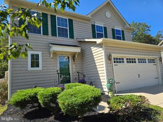 5121 ROYAL BIRKDALE AVE, Waldorf, MD 20602