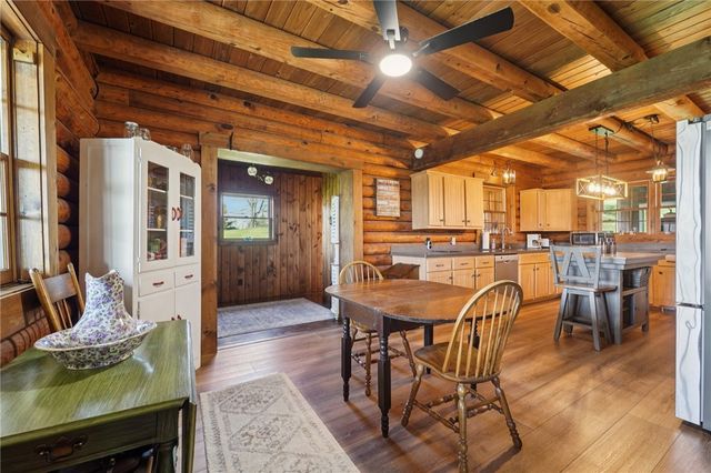 124 Harriet Dr, Lower Burrell, PA 15068