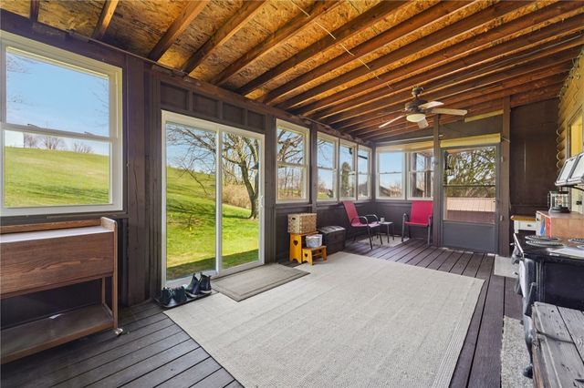 124 Harriet Dr, Lower Burrell, PA 15068