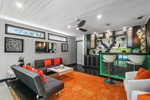 4318 E Mesquite Avenue, Palm Springs, CA 92264