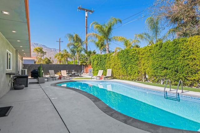 4318 E Mesquite Avenue, Palm Springs, CA 92264