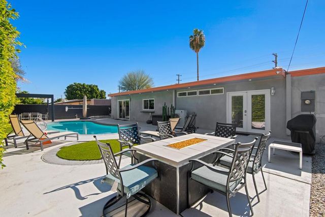 4318 E Mesquite Avenue, Palm Springs, CA 92264