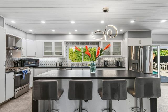 4318 E Mesquite Avenue, Palm Springs, CA 92264