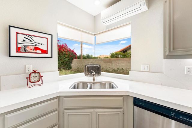 40262 Eastwood Lane, Palm Desert, CA 92211