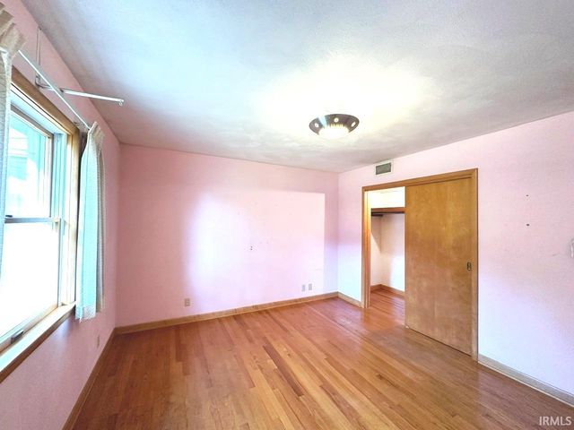 10786 E St Rd 56 Road, Otwell, IN 47564