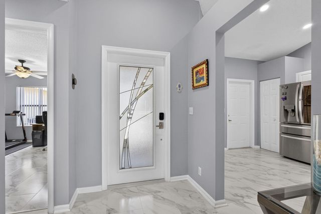 10469 Pelican Drive, Wellington, FL 33414