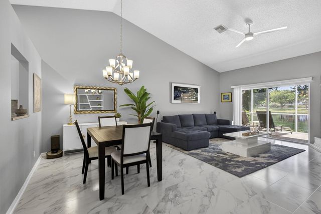 10469 Pelican Drive, Wellington, FL 33414