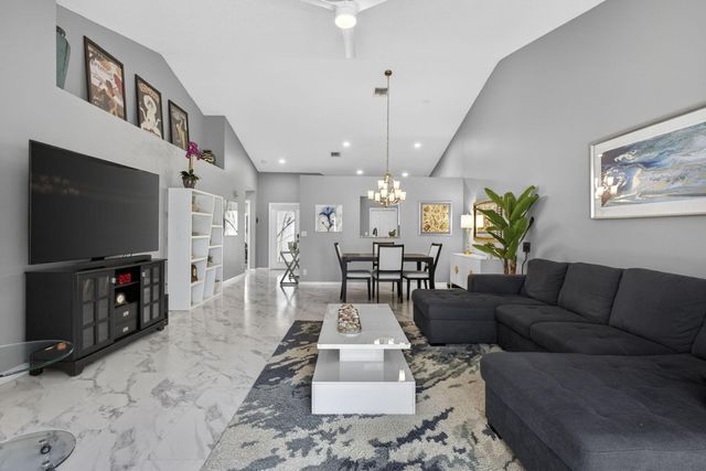 10469 Pelican Drive, Wellington, FL 33414