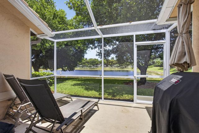 10469 Pelican Drive, Wellington, FL 33414