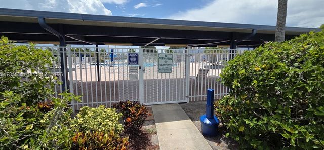 2630 Barkley Drive E H, West Palm Beach, FL 33415