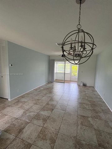 2630 Barkley Drive E H, West Palm Beach, FL 33415