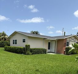 2630 Barkley Drive E H, West Palm Beach, FL 33415