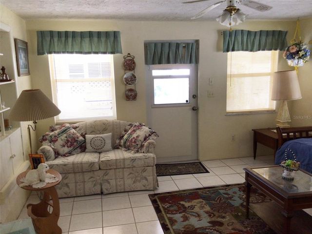 3850 SABLEWOOD DRIVE, Holiday, FL 34691