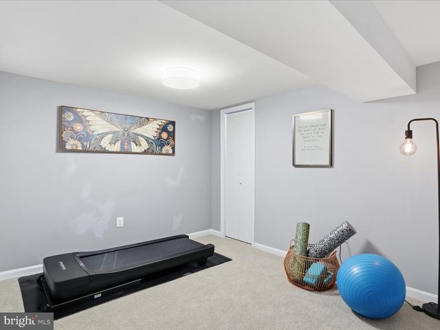 10915 ORCHARD ST, Fairfax, VA 22030