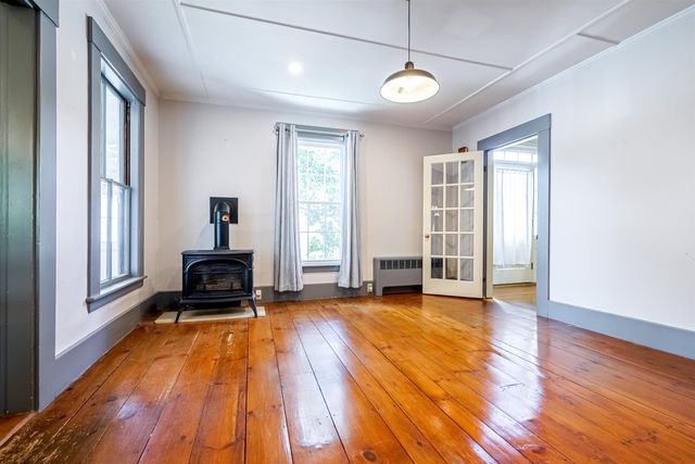 8 Grove Street, Concord, NH 03301