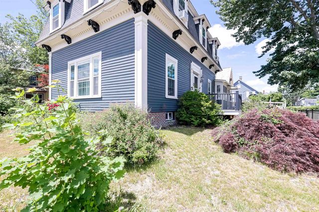 8 Grove Street, Concord, NH 03301