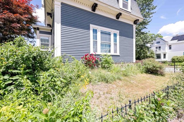 8 Grove Street, Concord, NH 03301