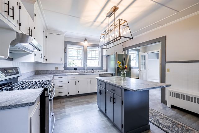 8 Grove Street, Concord, NH 03301