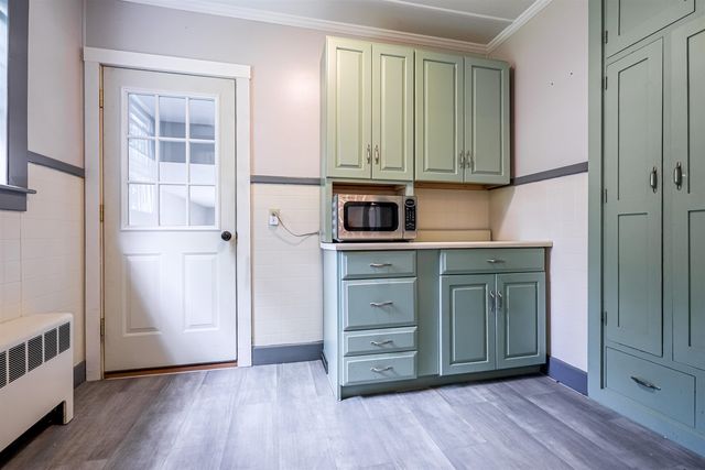 8 Grove Street, Concord, NH 03301