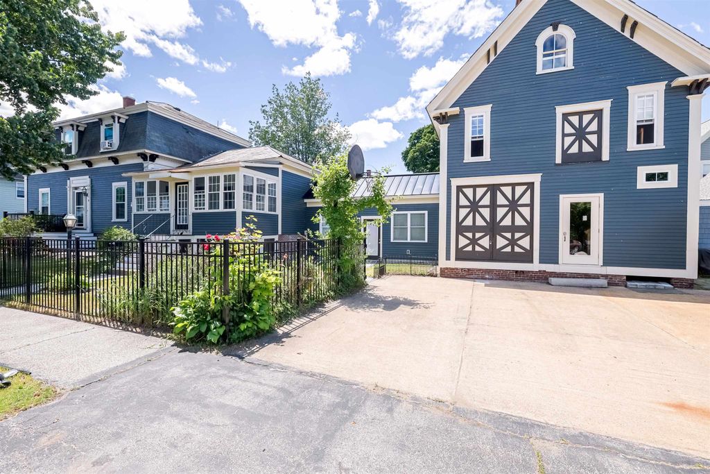 8 Grove Street, Concord, NH 03301