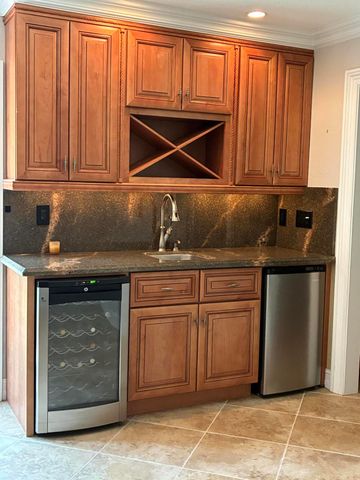 5021 Mirror Lakes Boulevard, Boynton Beach, FL 33472