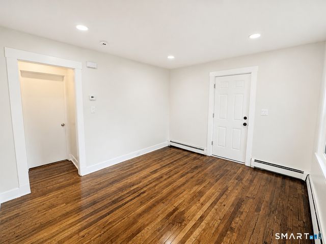 52 Beech Street 54, Bristol, CT 06010