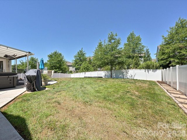 2614 Lochview Street, Fort Mill, SC 29715