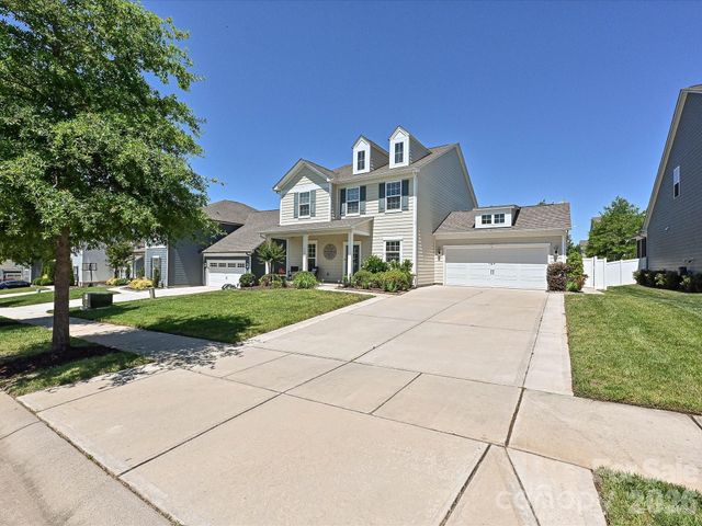2614 Lochview Street, Fort Mill, SC 29715
