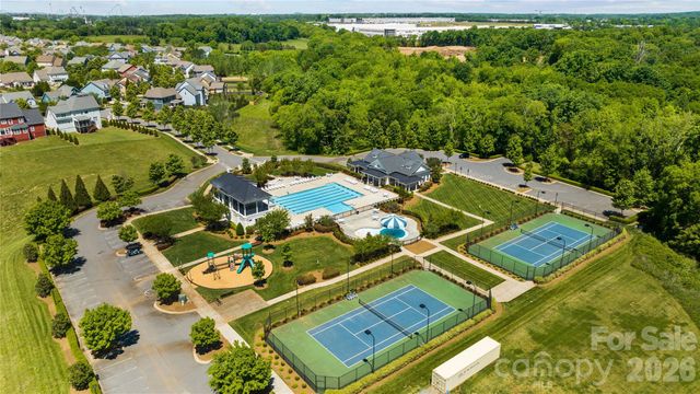 2614 Lochview Street, Fort Mill, SC 29715