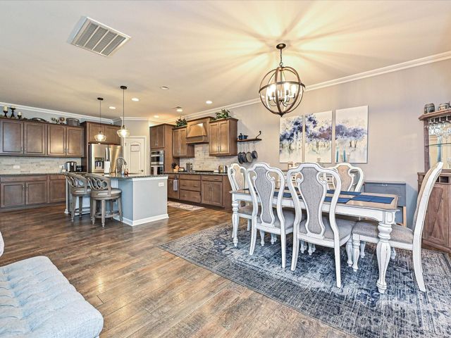 2614 Lochview Street, Fort Mill, SC 29715