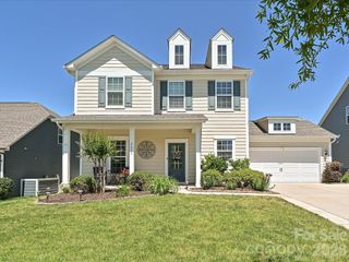 2614 Lochview Street, Fort Mill, SC 29715