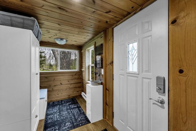 S107W17011 Muskego Dam DRIVE, Muskego, WI 53150