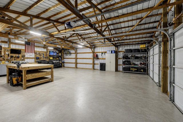 S107W17011 Muskego Dam DRIVE, Muskego, WI 53150