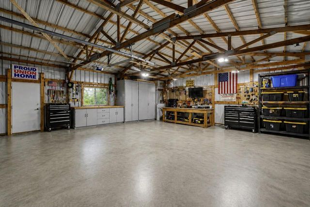S107W17011 Muskego Dam DRIVE, Muskego, WI 53150