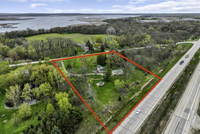 S107W17011 Muskego Dam DRIVE, Muskego, WI 53150