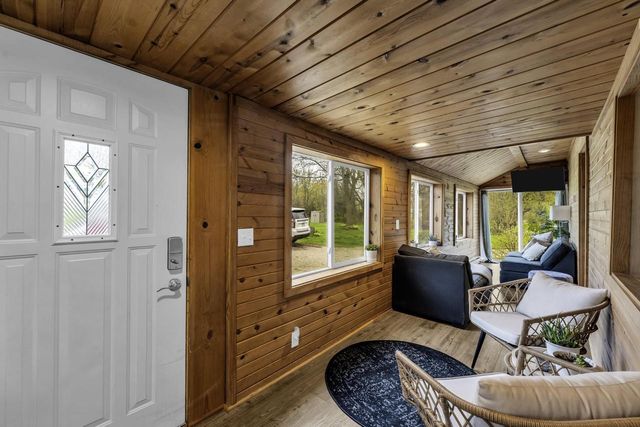 S107W17011 Muskego Dam DRIVE, Muskego, WI 53150