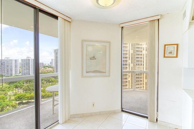 20185 E Country Club Drive 1709, Aventura, FL 33180