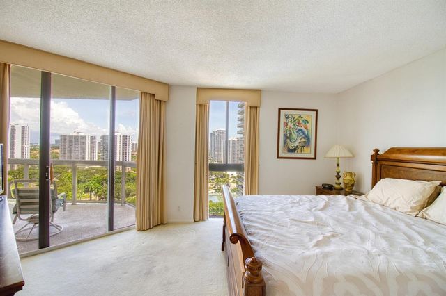 20185 E Country Club Drive 1709, Aventura, FL 33180