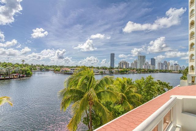 20185 E Country Club Drive 1709, Aventura, FL 33180