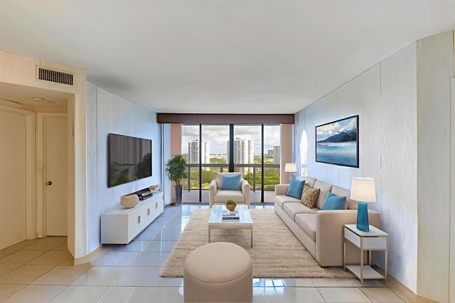 20185 E Country Club Drive 1709, Aventura, FL 33180